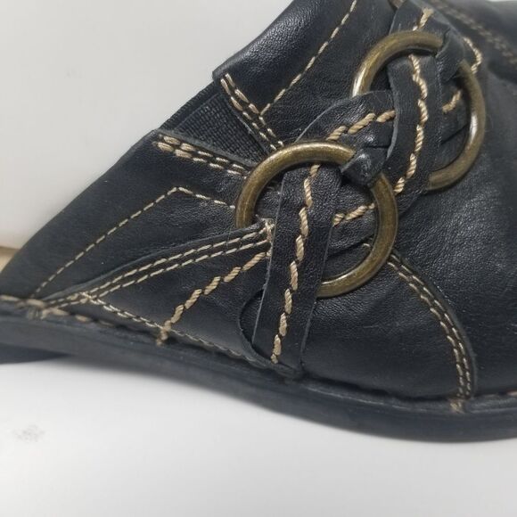 CLARKS BENDABLES CLOGS BLACK LEATHER. SIZE 7M. - Picture 6 of 16